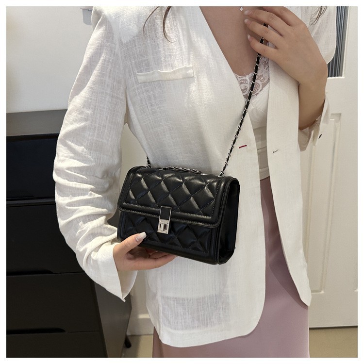 Bolso bandolera acolchado con  - Chain Crossbody Quilted reseña y precio