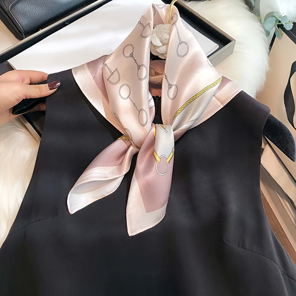 Pañuelo Cuadrado de Seda 100%  - Luxury Bags Online reseña y precio