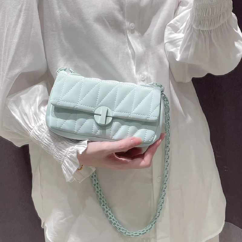 Nueva colección 2026, bolso cu - Chain Crossbody Quilted reseña y precio