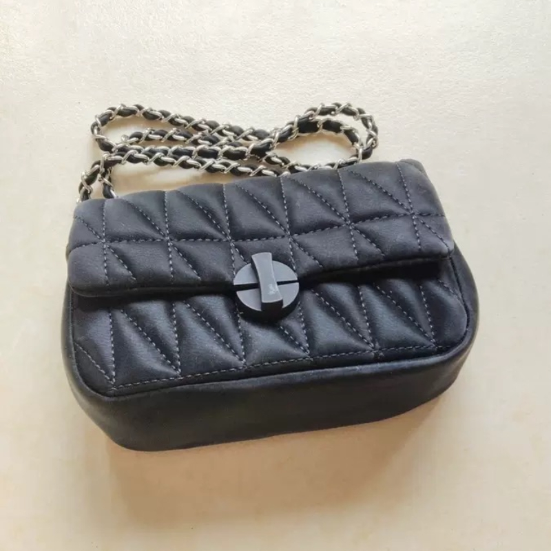 Nueva colección 2026, bolso cu - Chain Crossbody Quilted reseña y precio